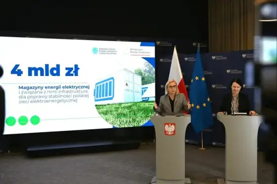 La Pologne obtient 3,7 milliards de dollars pour des projets de transition énergétique et de stockage.